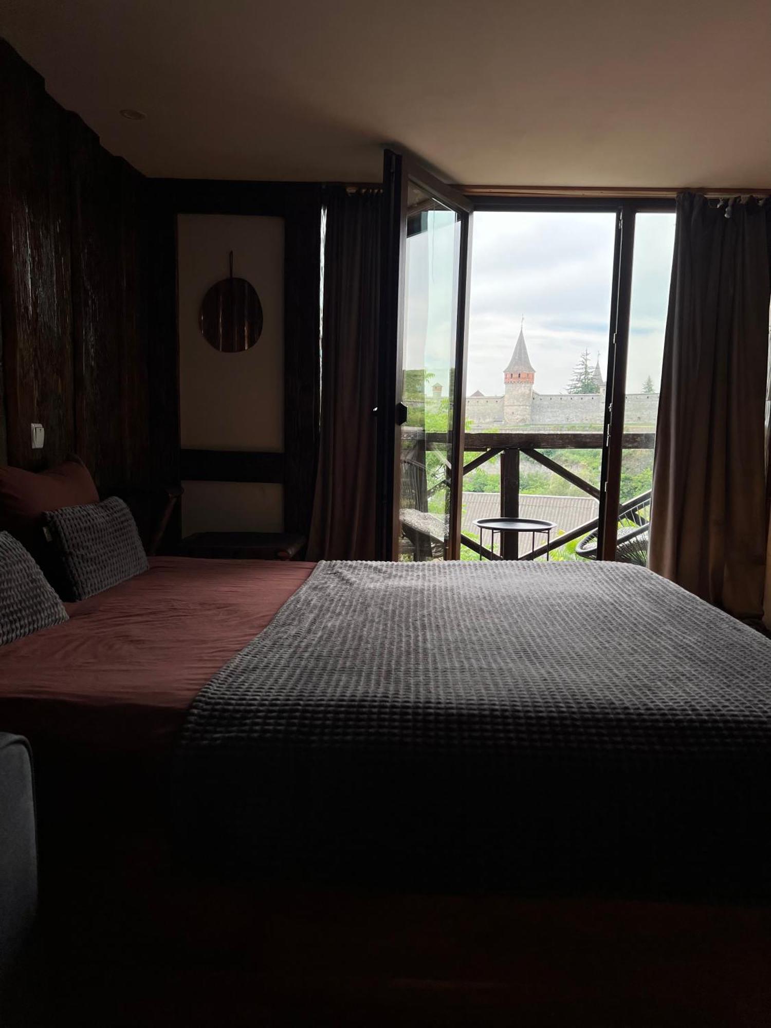 Hotel Nazar Stodolya à Kamianets-Podilsky Extérieur photo