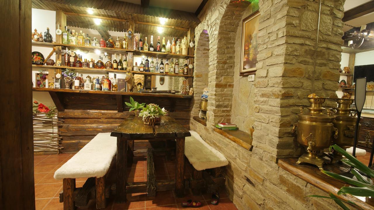 Hotel Nazar Stodolya à Kamianets-Podilsky Extérieur photo